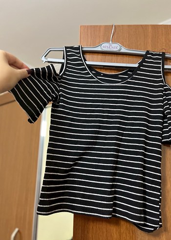 Siyah Beyaz Çizgili Kısa Kollu Bluz - Görsel 2