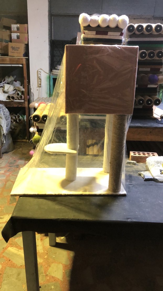 Sarı Kedi Tırmalama ve Oyun Evi - Görsel 2