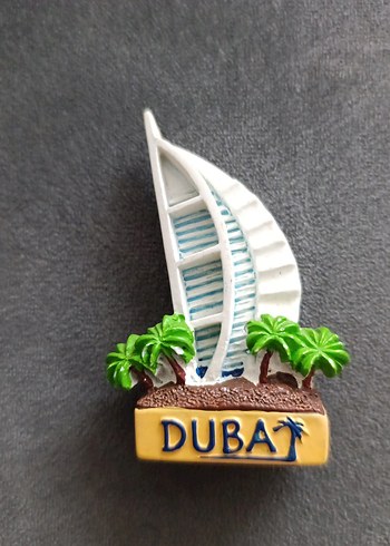 Dubai Temalı Renkli Biblo
