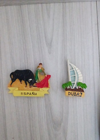 Renkli İspanya ve Dubai Temalı Figürinler