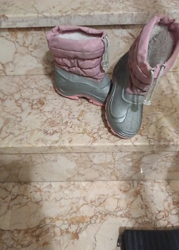 kız çocuk bot tertemiz sorunsuz sıfırdan farksız - Görsel 3