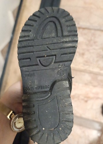 ortopedik taban sıfırdan farksız çok az kullanıldı fermuarlı - Görsel 6