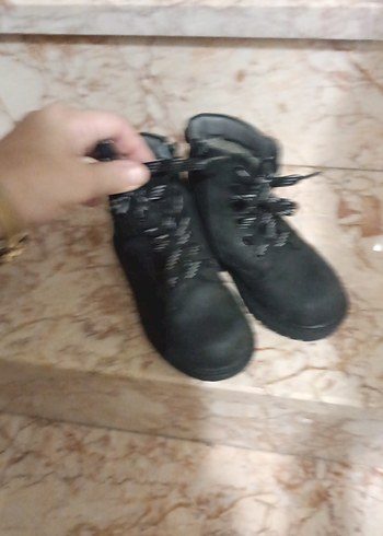 ortopedik taban sıfırdan farksız çok az kullanıldı fermuarlı - Görsel 5