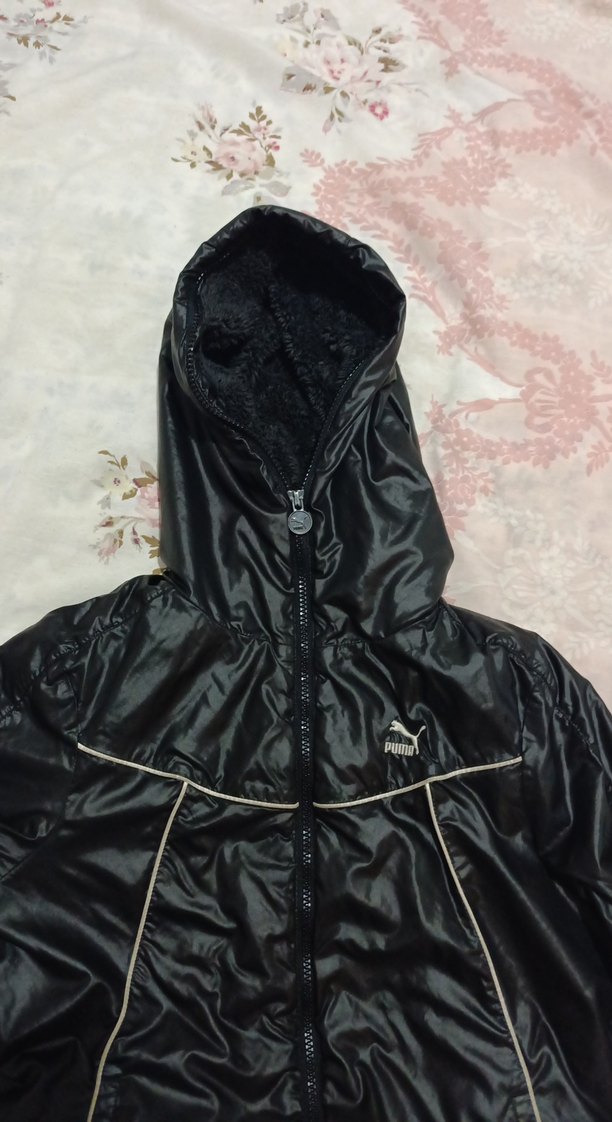 Siyah Parlak Kapüşonlu Fermuarlı Kız erkek içinde uygun - Görsel 3