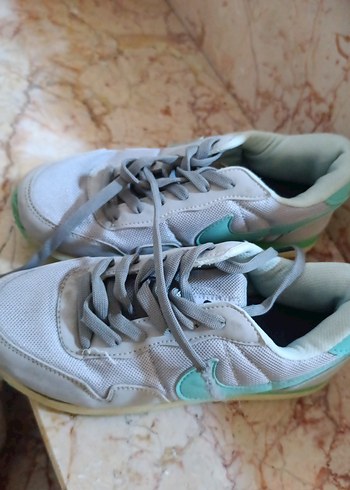 Gri Bağcıklı Spor Kadın Sneakers
