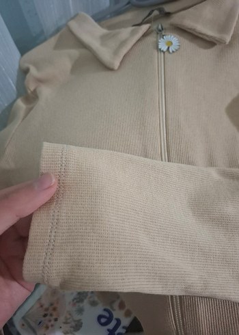 Diğer Bej Papatya detay fermuarlı badi bluz