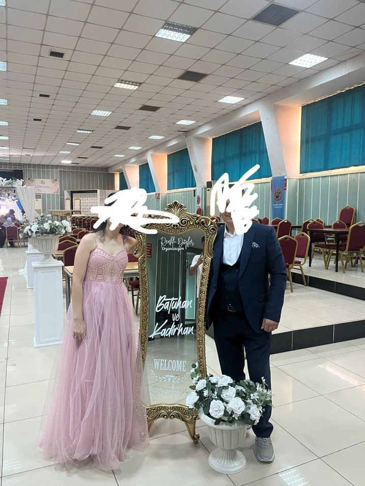 Pembe Dantel Detaylı Uzun Abiye Elbise - Görsel 2