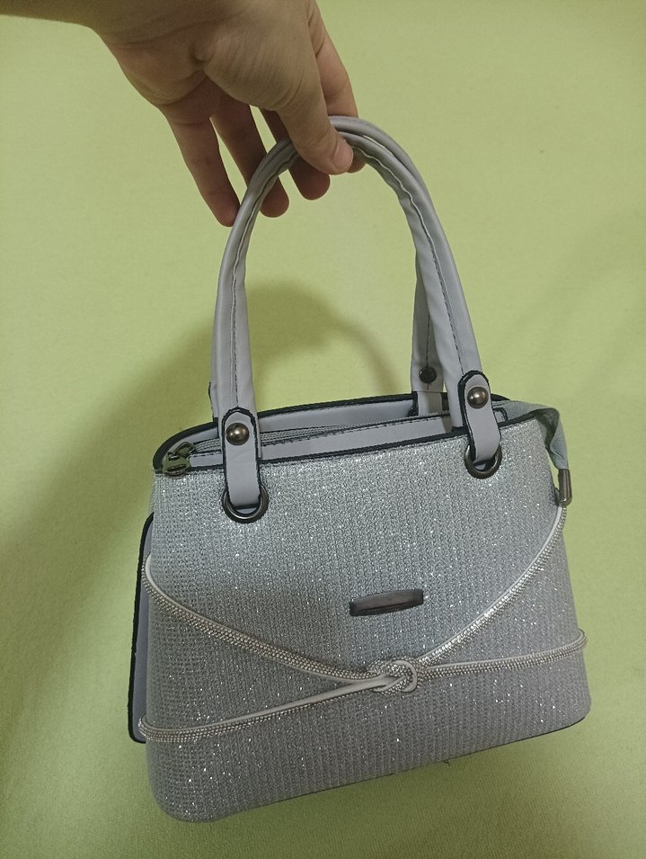 Gri Minimalist Kadın El Çantası - Görsel 3