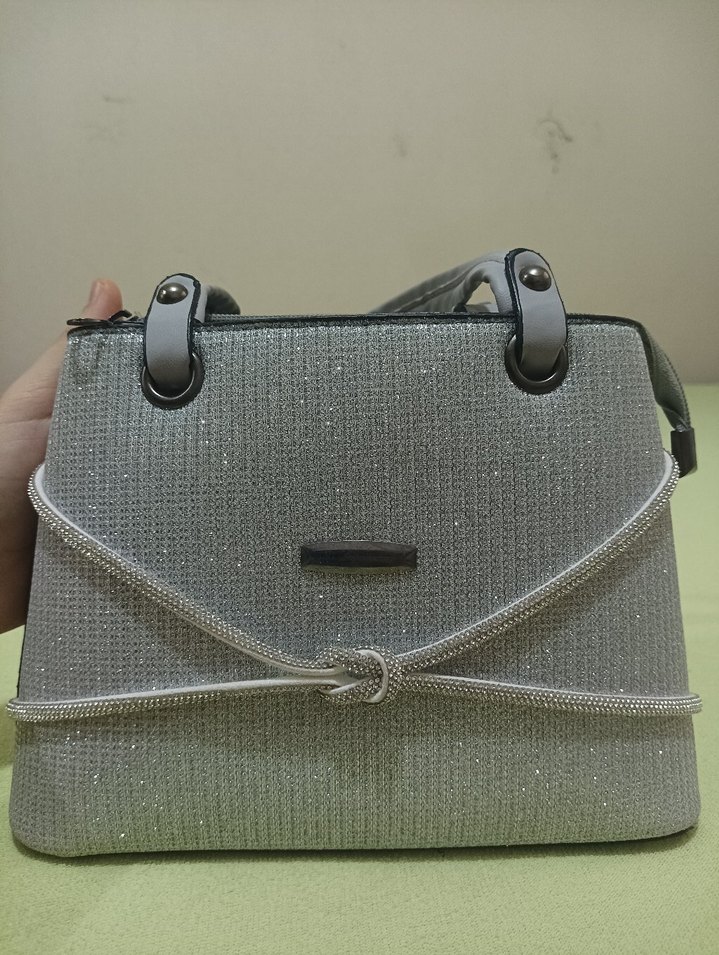 Gri Minimalist Kadın El Çantası - Görsel 2