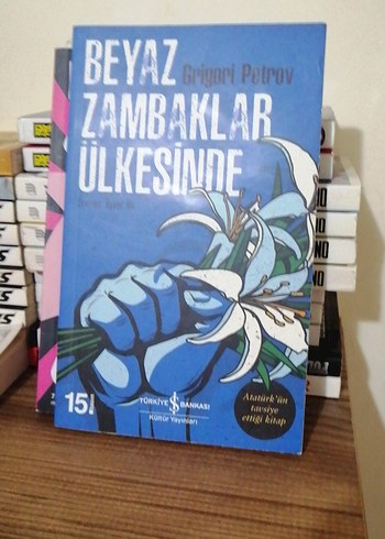 Beyaz Zambaklar Ülkesinde - Grigoriy Petrov