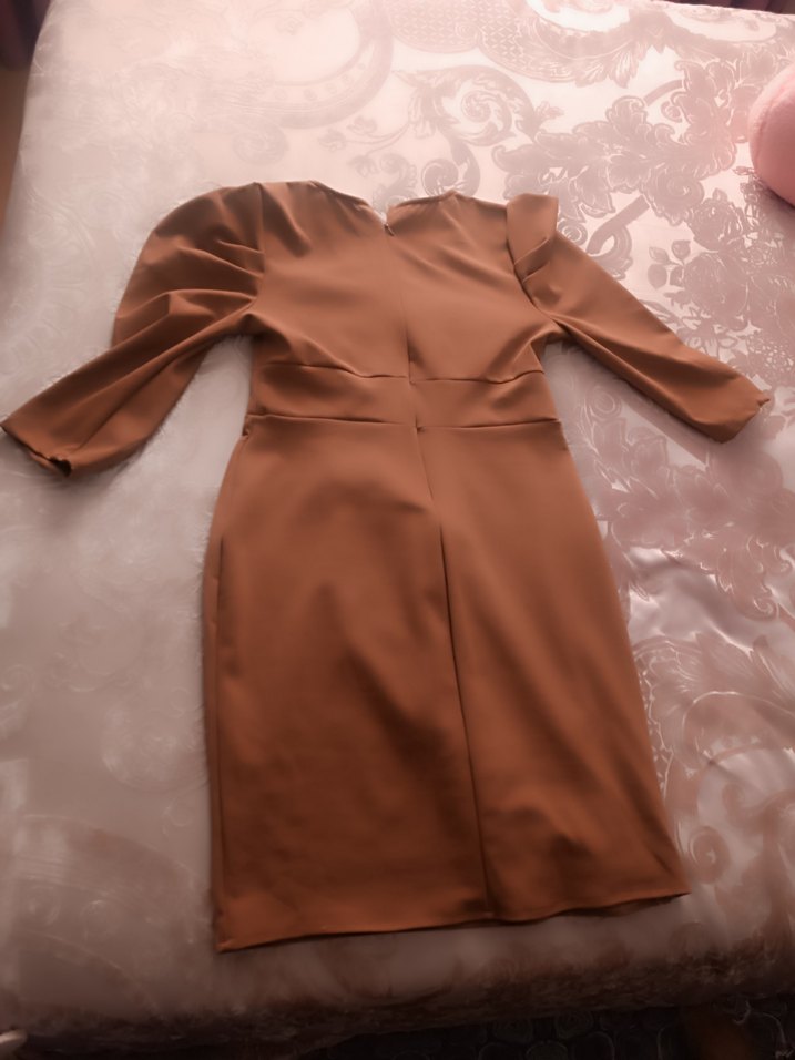 Bej V Yakalı Drapeli Midi Elbise - Görsel 3