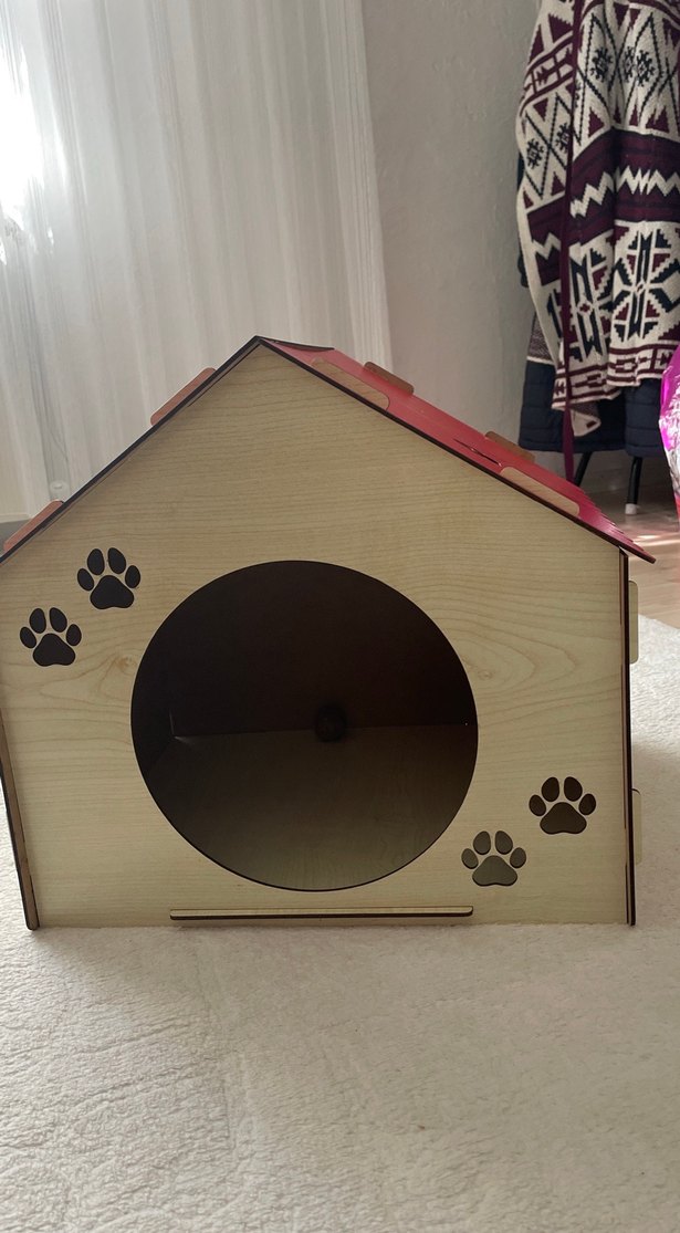 Kırmızı Renkli Ahşap Kedi Evi - Görsel 2
