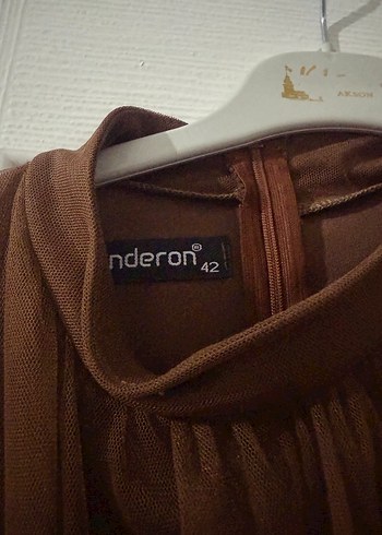 Kahverengi Pilili Uzun Kadın Elbise - Görsel 3