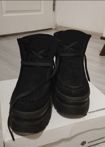 39 Beden Siyah Süet Goth Kadın Dolgu Topuk Bot
