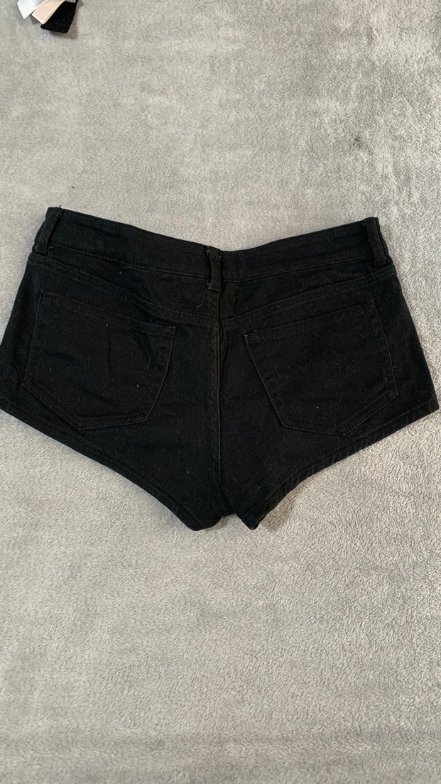Siyah Kadın MiniŞort - Görsel 2