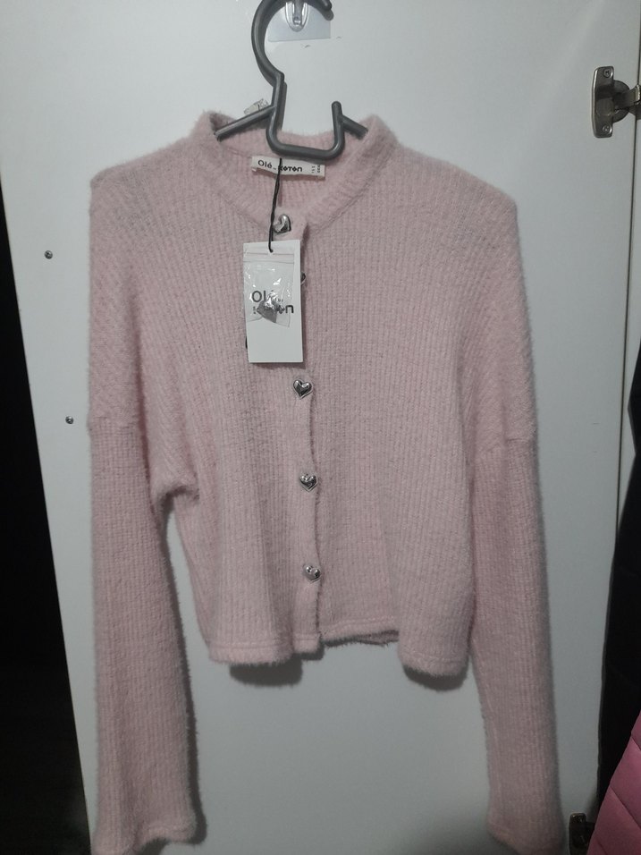 Yeni Sezon Pembe Düğmeli Hırka - Görsel 3