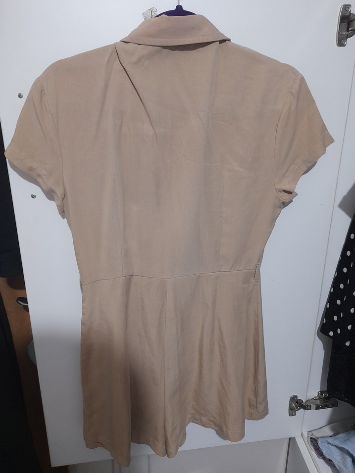 Bershka Bej Düğmeli Kısa Kollu Kadın Tulum - Görsel 3