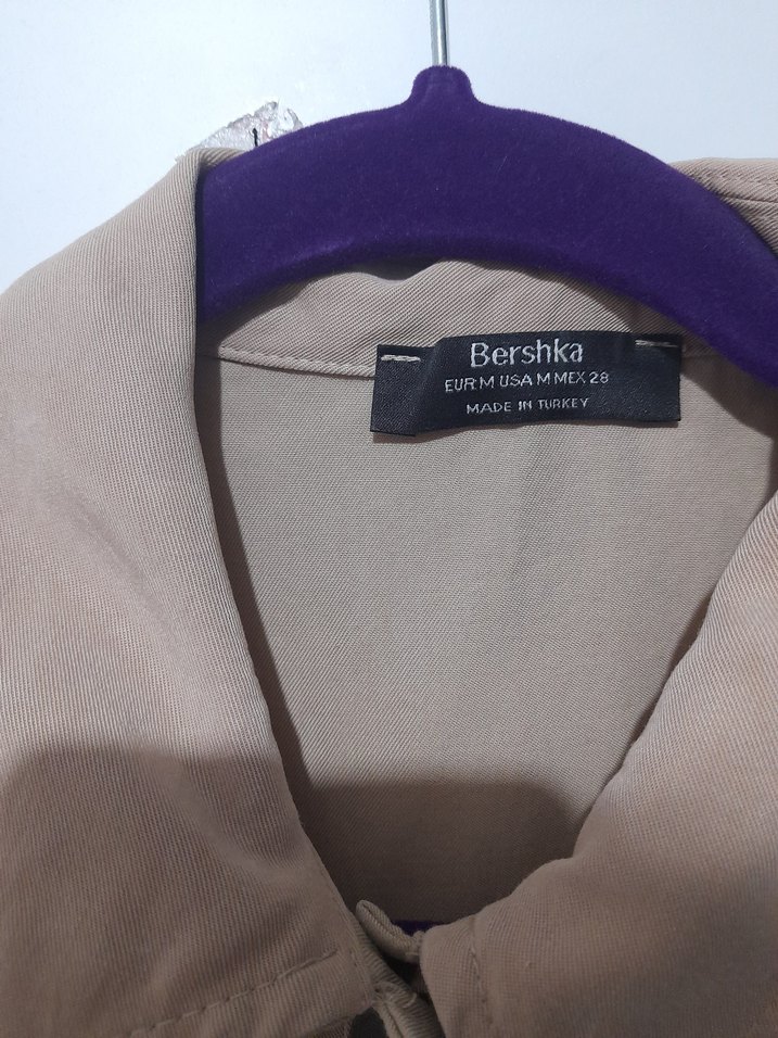 Bershka Bej Düğmeli Kısa Kollu Kadın Tulum - Görsel 2