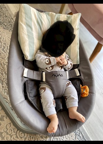 9- 36 kg Beden siyah Renk Nuna Leaf Ev Tipi Bebek Ana Kucağı Siyah