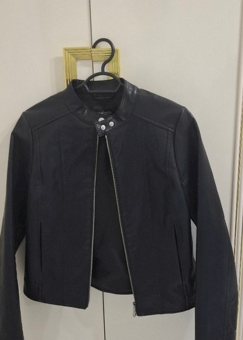 Siyah Deri Ceket - Görsel 2