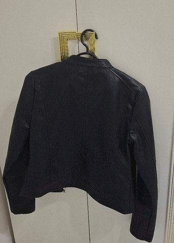 Siyah Deri Ceket - Görsel 3