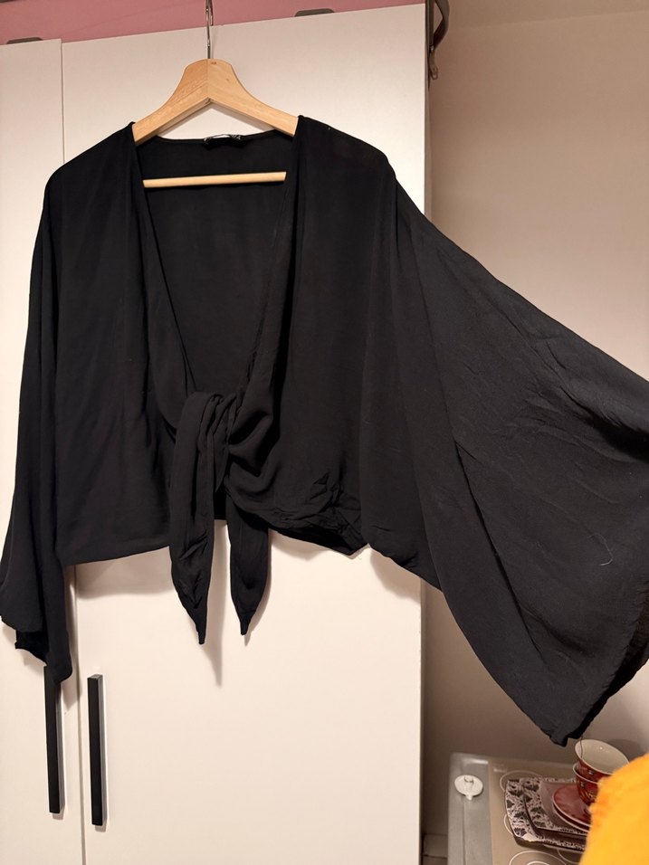 KSiyah V Yaka Bolero - Görsel 3