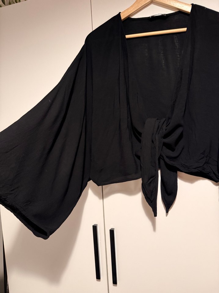 KSiyah V Yaka Bolero - Görsel 4