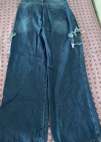 Diğer Nakışlı ve Rahat Kesim Kadın Kot Pantolon
