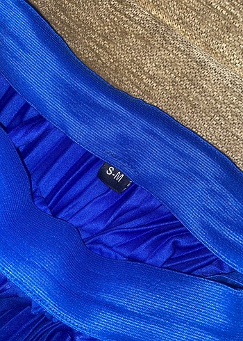 Parlak Mavi Piliseli Uzun  Etek - Görsel 2