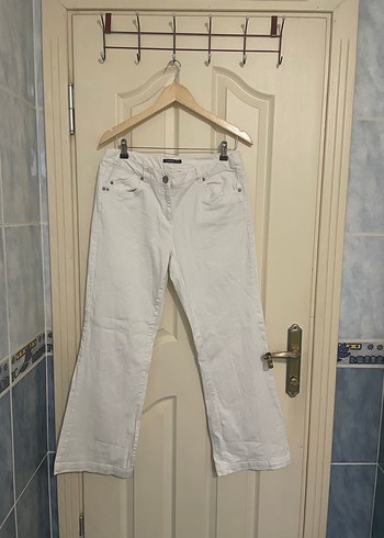 Beyaz Kadın Kot Normal Boy Pantolon