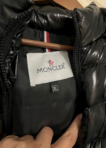 Moncler Kürklü Siyah Kadın Şişme Yelek