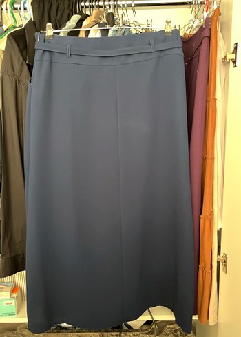 Kadın Lacivert Uzun Kemerli Etek - Görsel 3