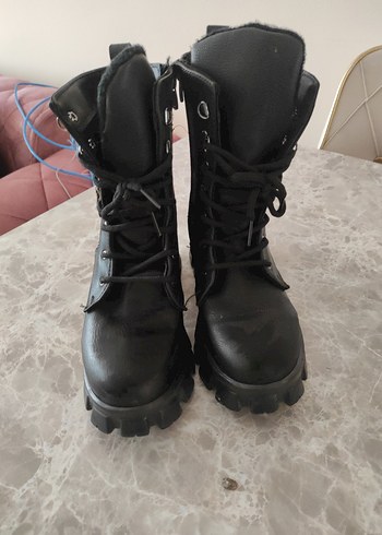 Diğer Siyah Deri Kürklü Bot