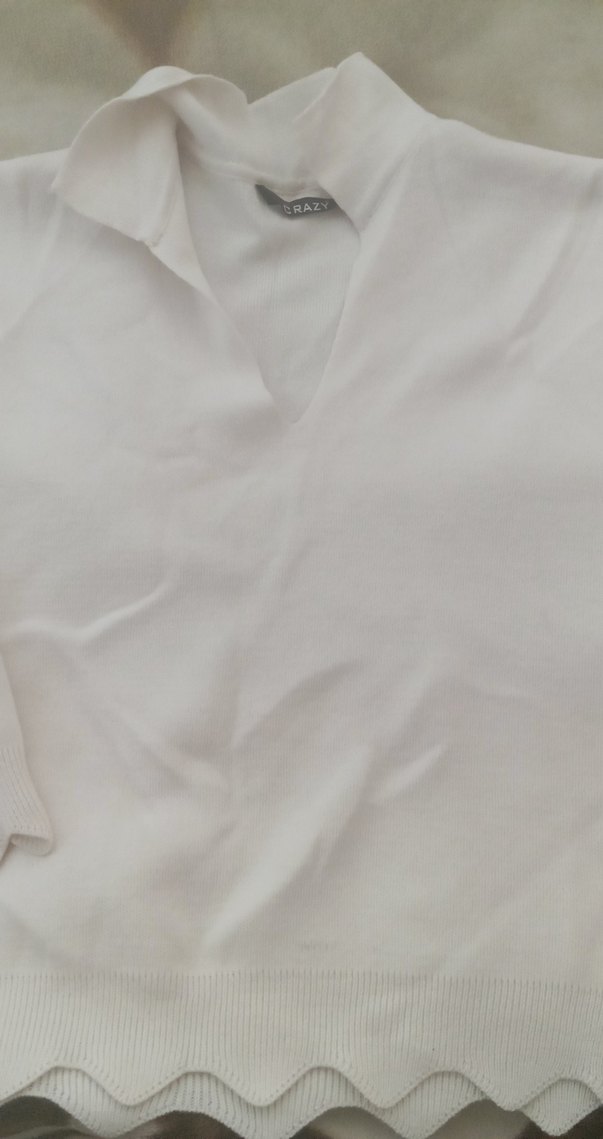 Beyaz V Yaka Kadın Triko Kazak - Görsel 3