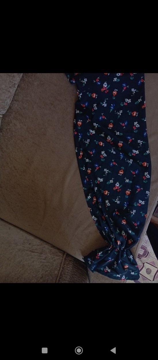 çiçekli tesettür elbise - Görsel 2