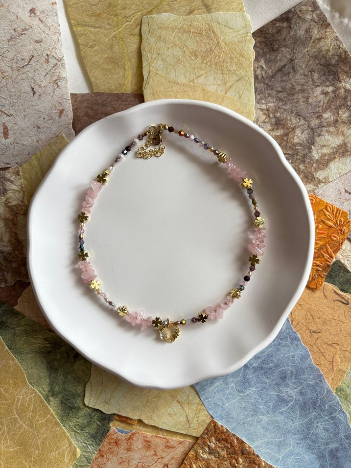 Pembe Çiçekli Bohem Boncuklu Midi Kolye - Görsel 2