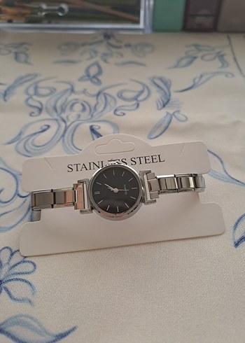 Minimalist Siyah Çelik Kadın Kol Saati