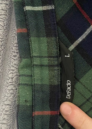 Kadın Yeşil Kareli Düğmeli Gömlek - Görsel 3