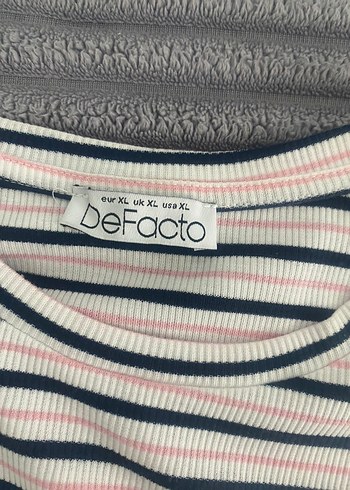 k Çizgili Beyaz Pamuklu Tişört - Görsel 2