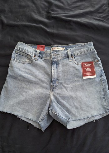 Etiketli Levi's Mavi Midi Jean Şort