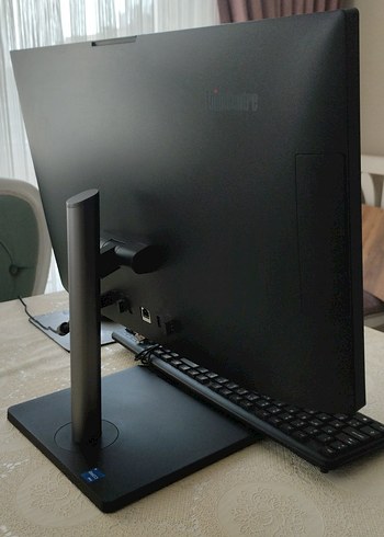 Beden Renk Lenovo BİLGİSAYAR. AÇIKLAMAYI MUTLAKA OKUYUN