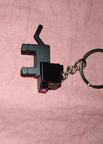 Minecraft Siyah kedi anahtarlık - Görsel 3