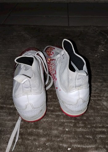 Adidas Krampon 36 numara - Görsel 2