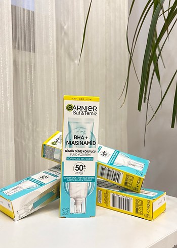 Garnier Saf&Temiz BHA+Niasinamid Güneş Kremi SPF 50+ - Görsel 2
