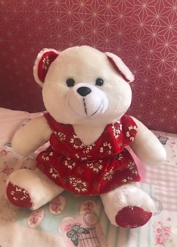 Kırmızı Elbiseli Peluş Ayıcık