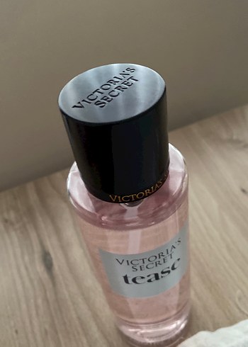 Victoria s Secret Victoria's Secret Tease Kadın Parfümü