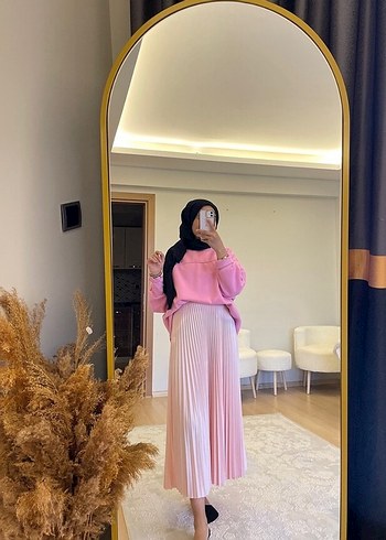 Pembe Piliseli Uzun Etek