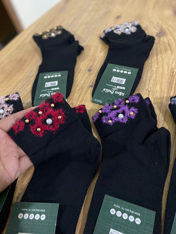 Kadın Nakışlı Örme Çorap Seti - Görsel 3