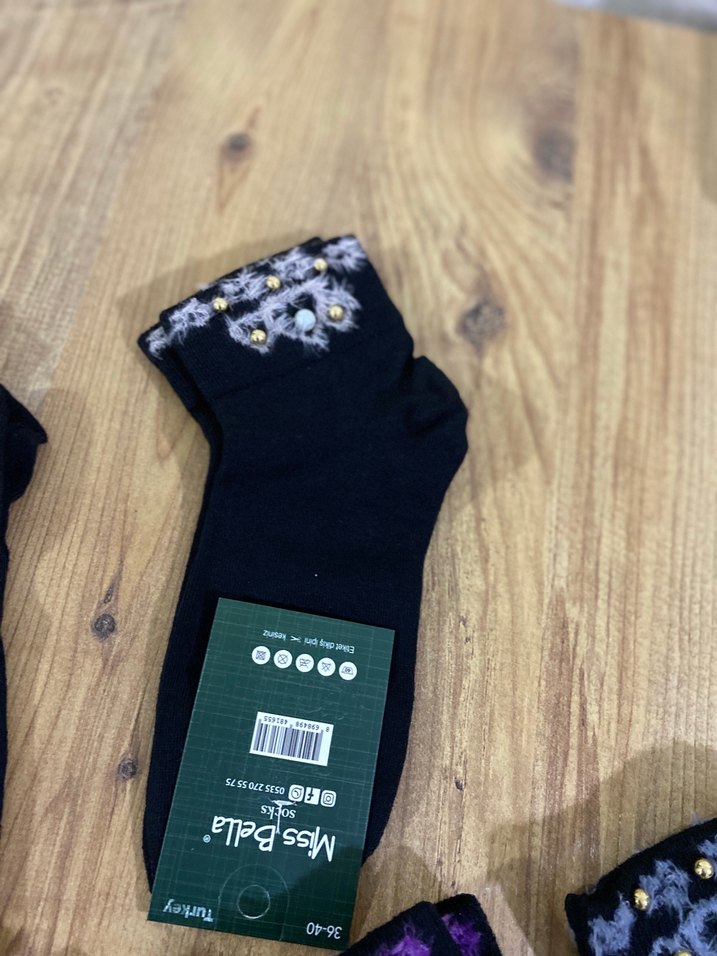 Kadın Nakışlı Örme Çorap Seti - Görsel 5