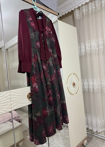 Bordo Vintage Desenli Uzun Elbise - Görsel 4